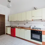 Casa Flo Rom